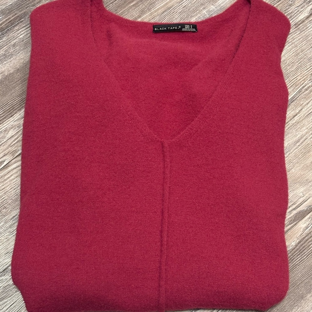 Beautiful Cranberry Pull-Over Sweater - Picture 5 of 11